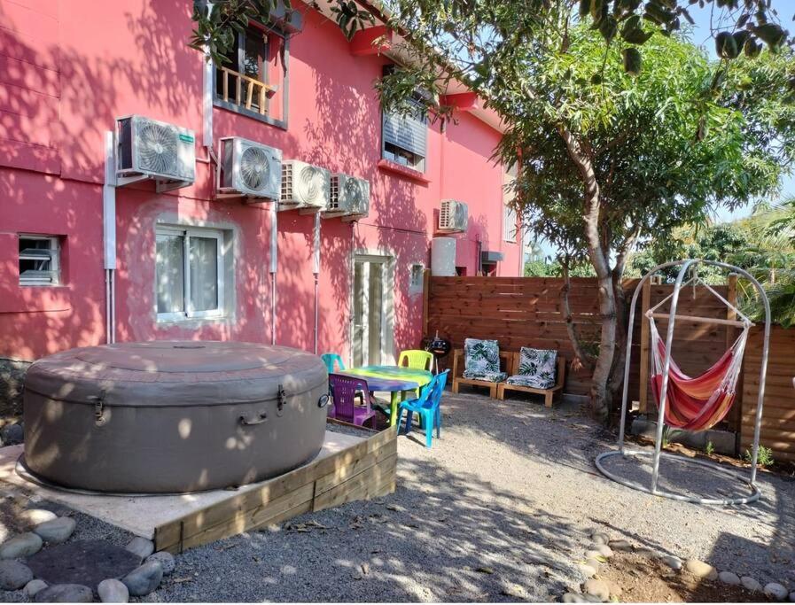 Appartement De La Maison Rouge Saint-Paul Екстериор снимка
